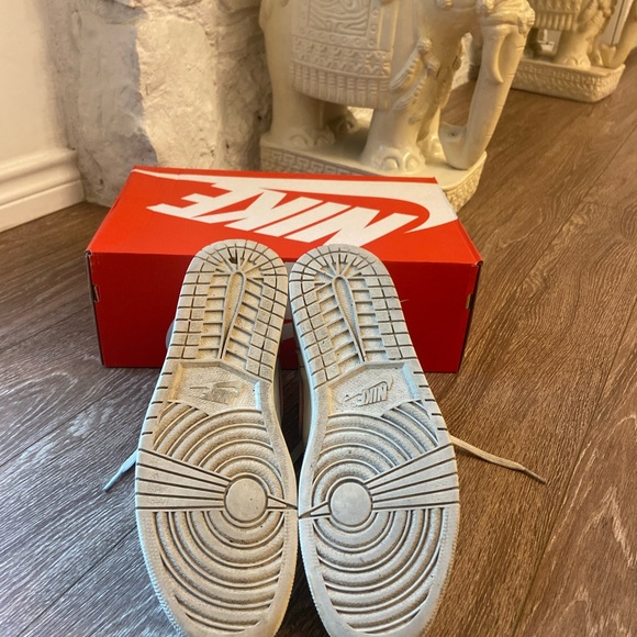 Nike Air Jordan’s Mens Size 12 US - Picture 6 of 6